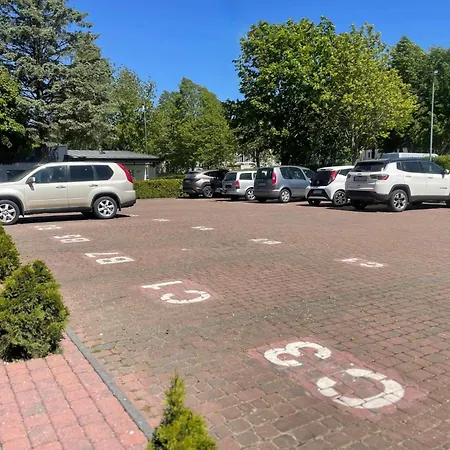 Right On The Beach, Siano Ty *