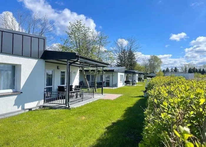 Right On The Beach, Siano Ty *